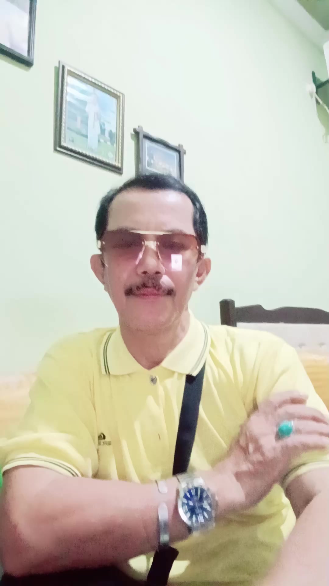 @Hardhin