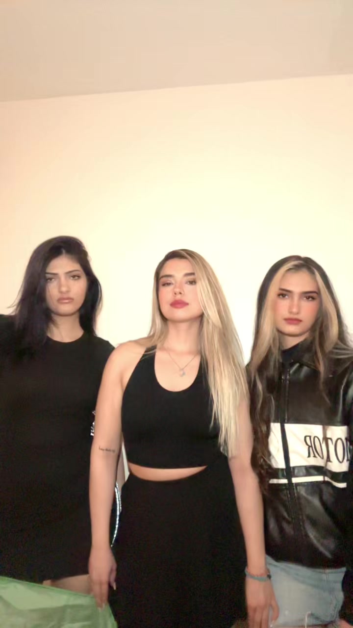 @Atenaa💕💕