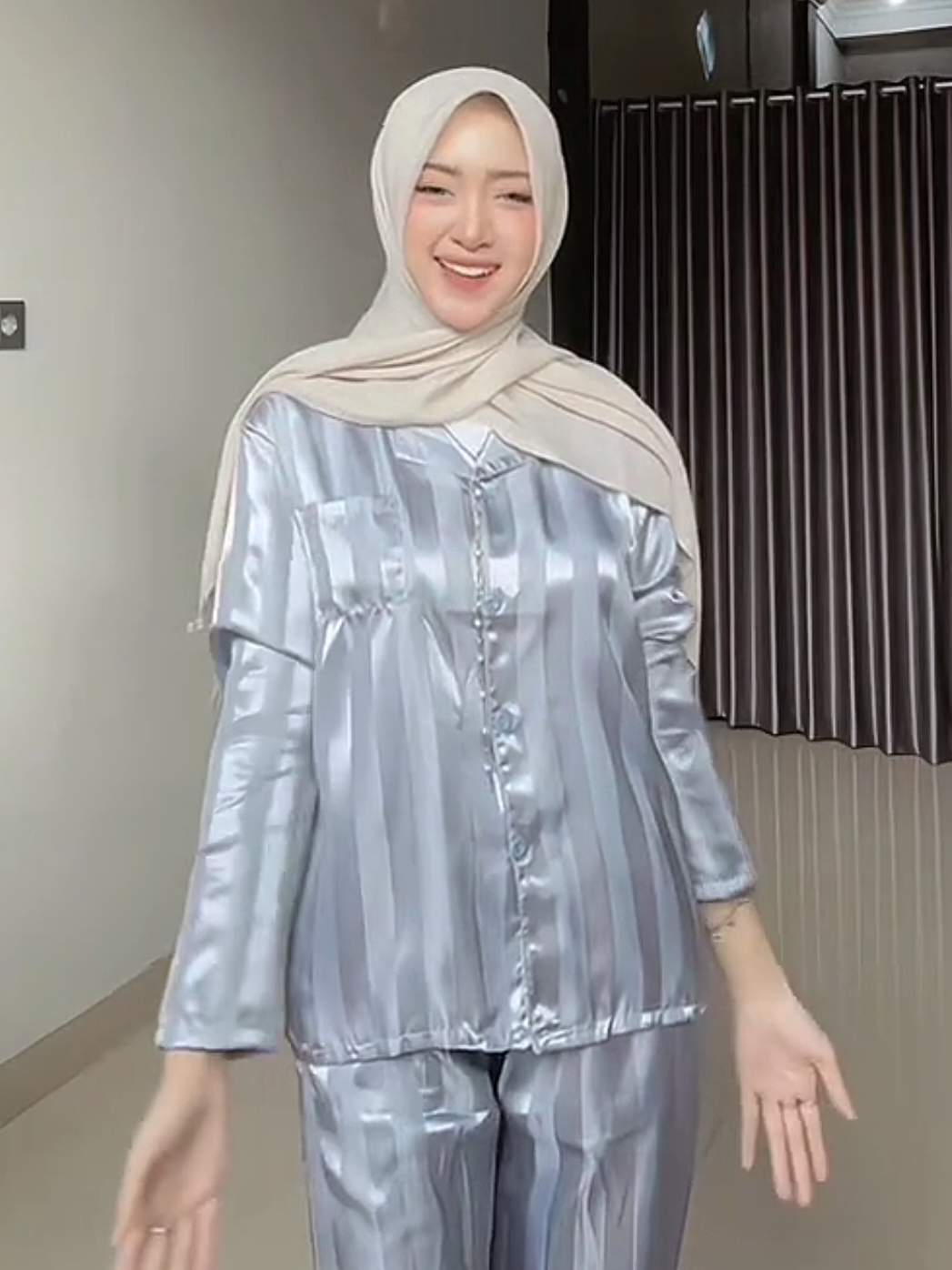 @Clara Sleepwear
