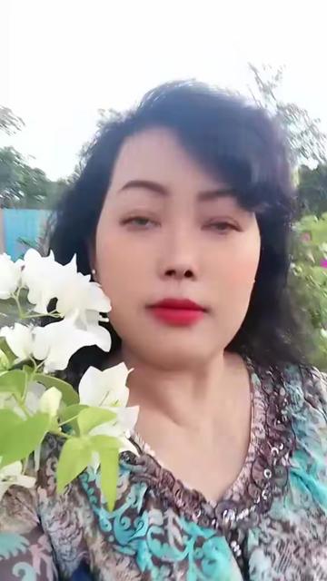 @နွေးထွေး
