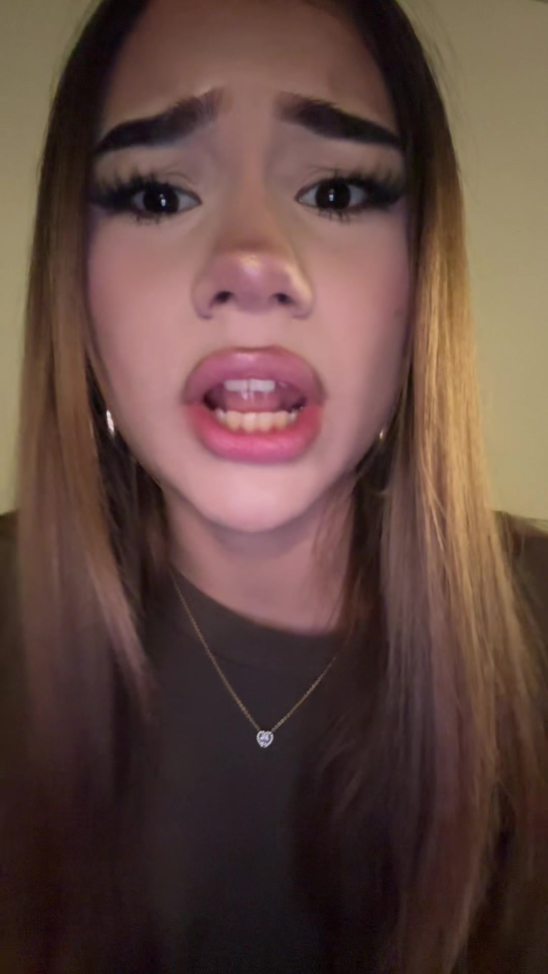 @𝐿𝑎𝑢𝑟𝑎 𝐺𝑎𝑙𝑣𝑎𝑛:)