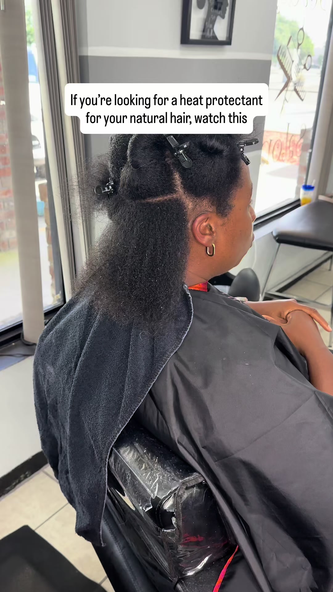 @Strawberricurls | Hairstylist