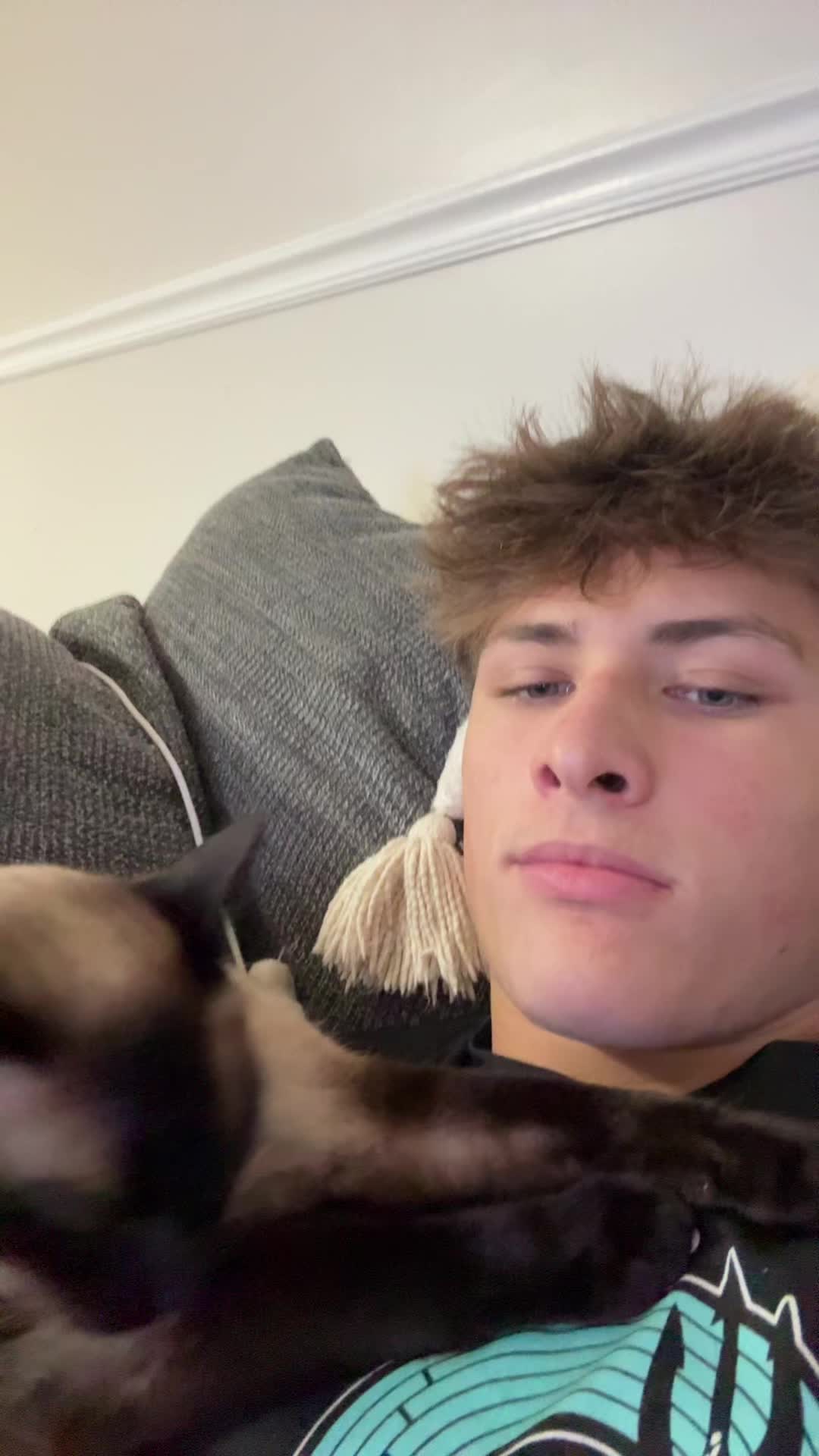 @j