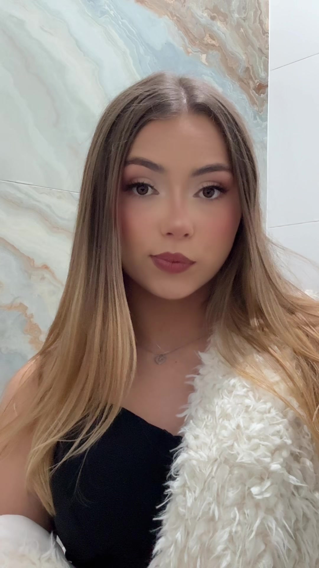 @🦋