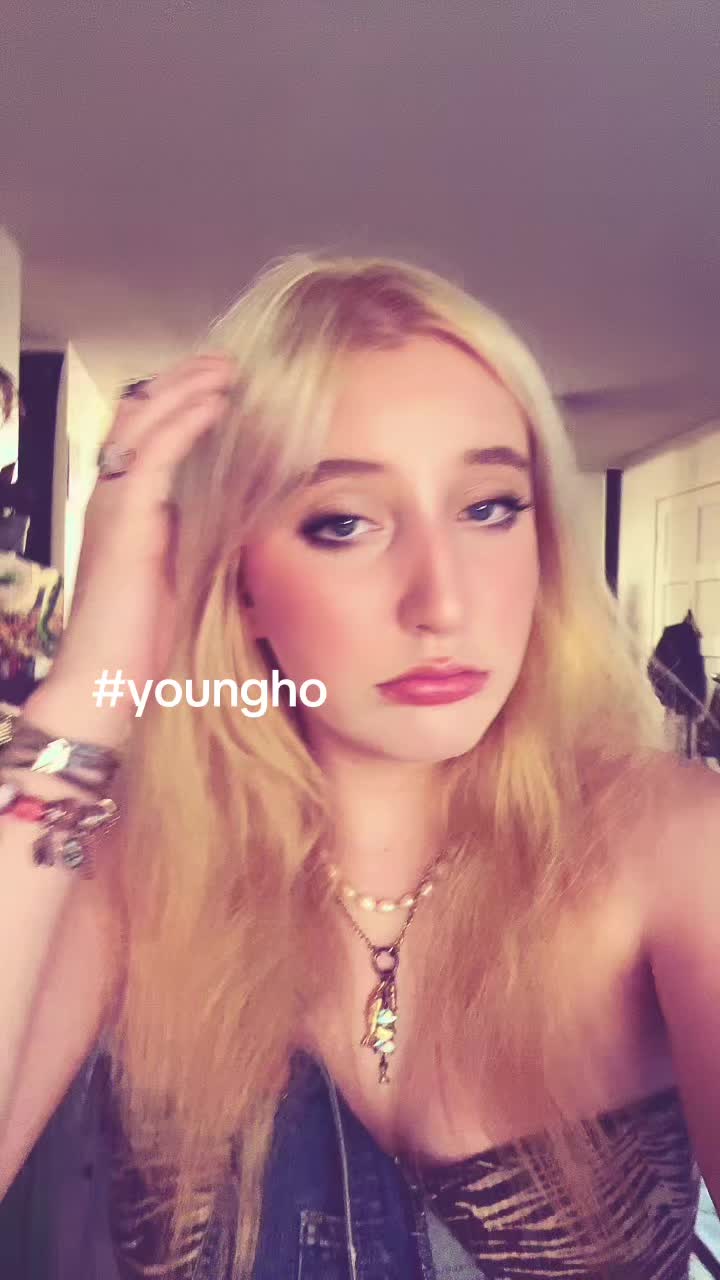 @alexis🎀