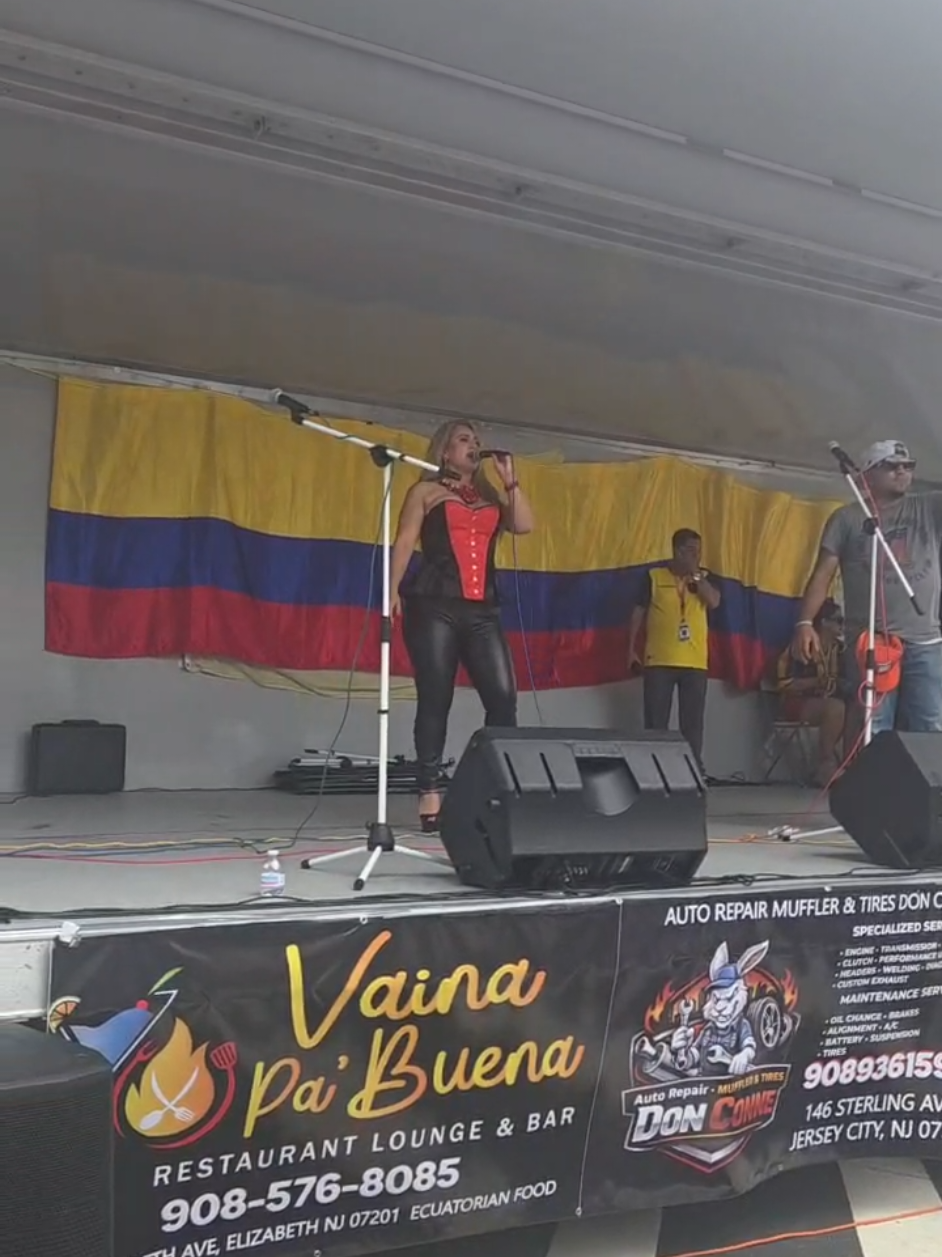 @KSandra Moya