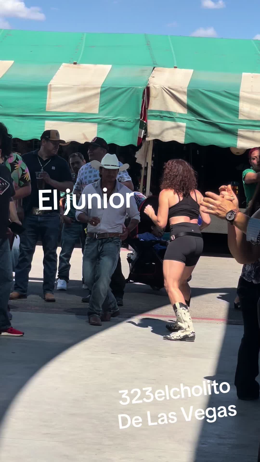 @323elcholito