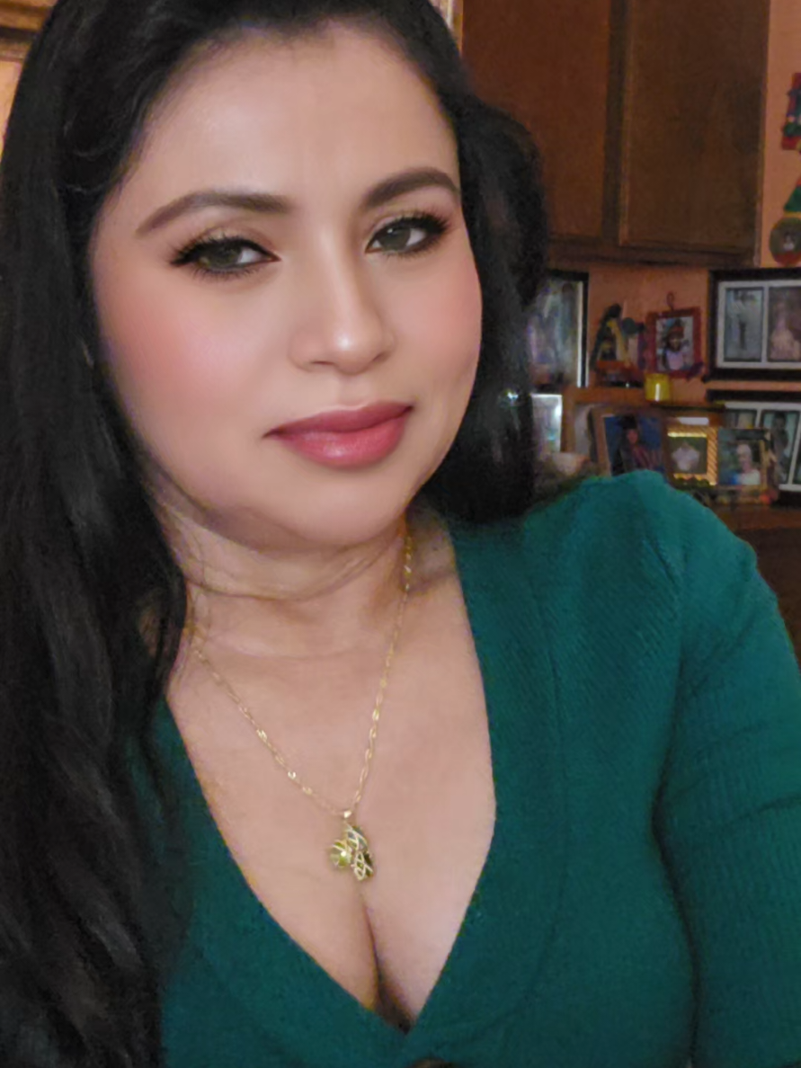 @nelly valencia 4074