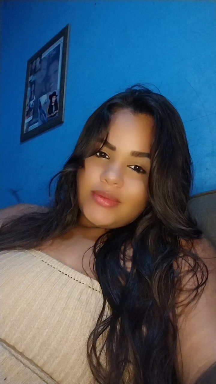 @Adriele oficial🌹🧿