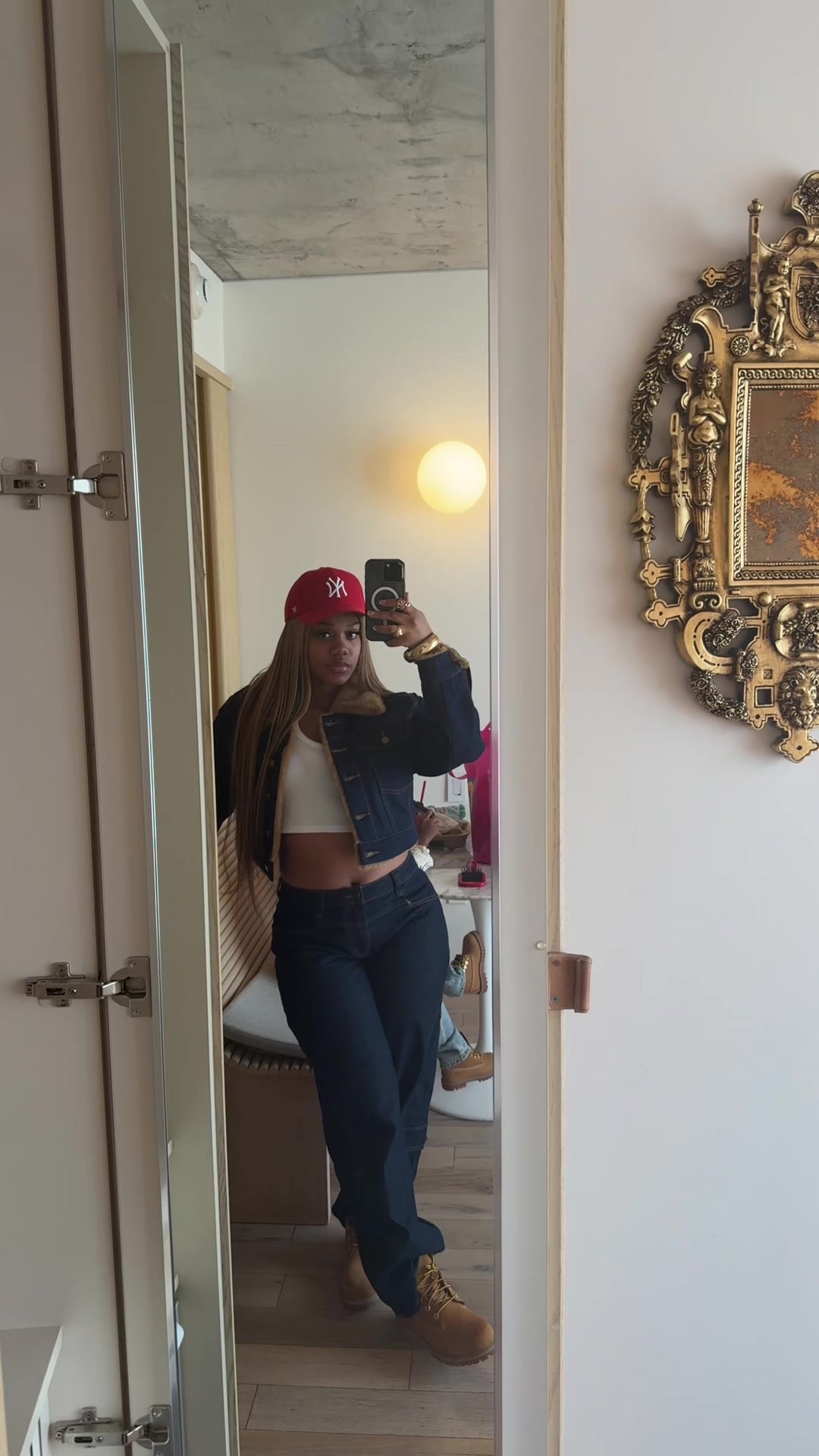 @Fineegirllkayy