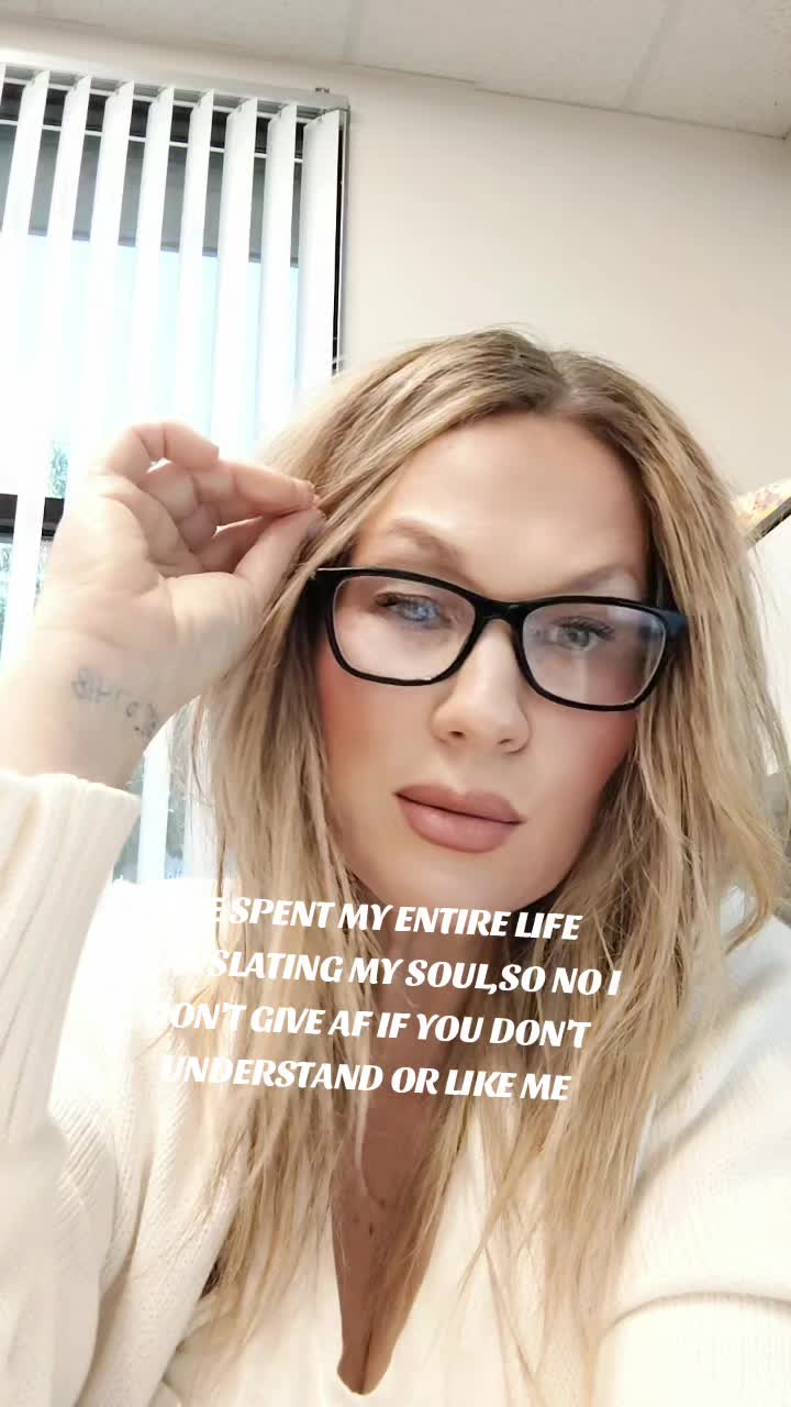 @Melissa kay🌻