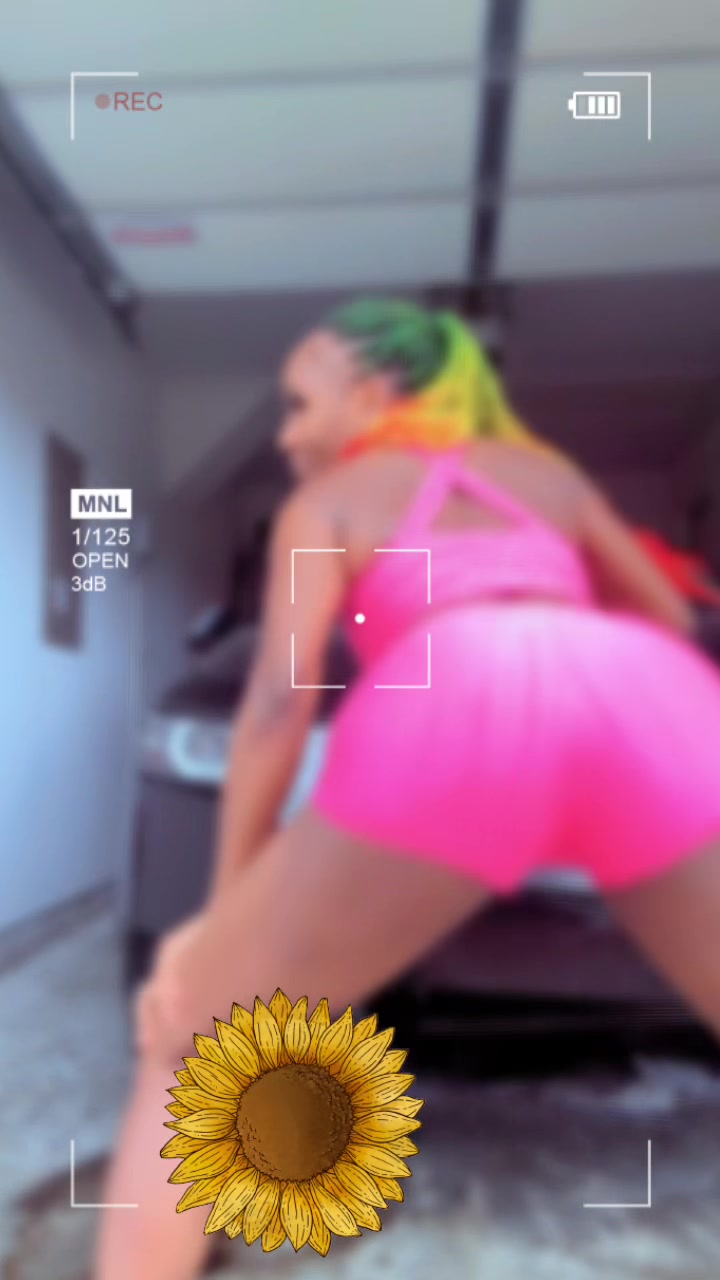@GirlMama_23
