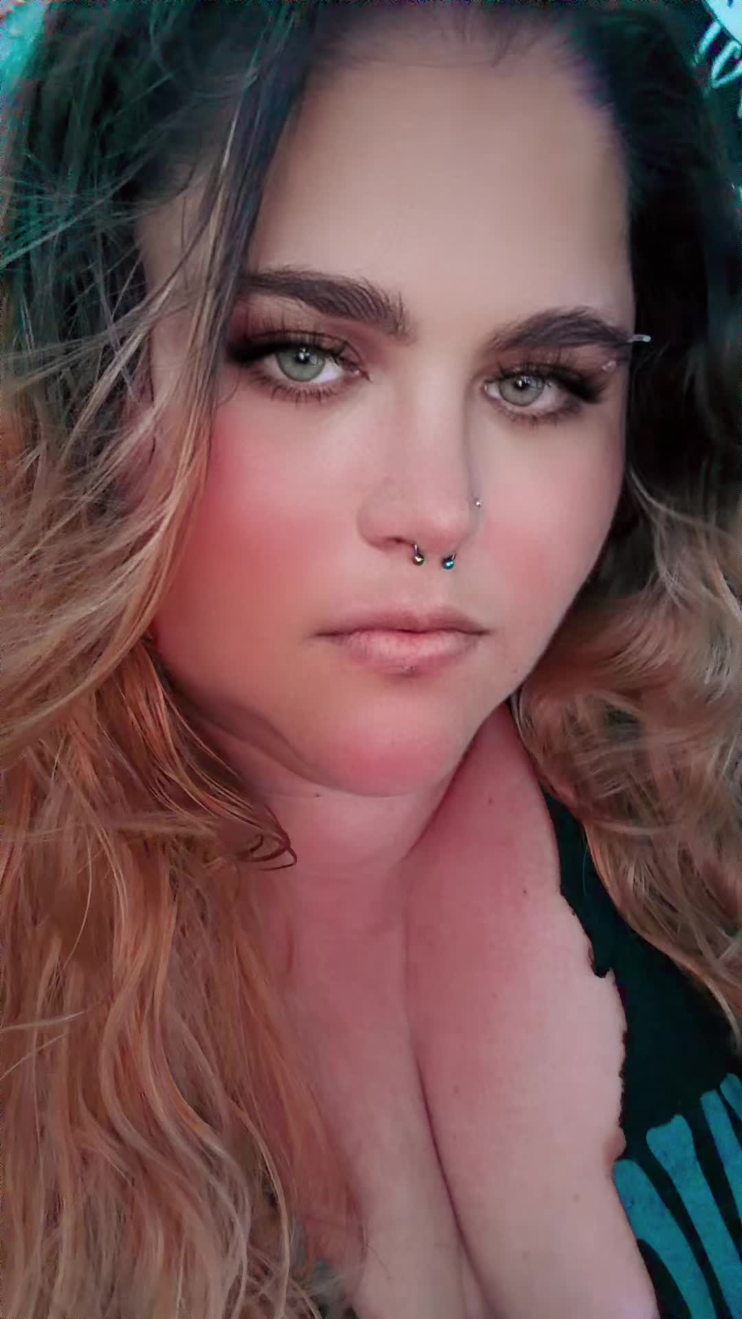@Devil_angel_08