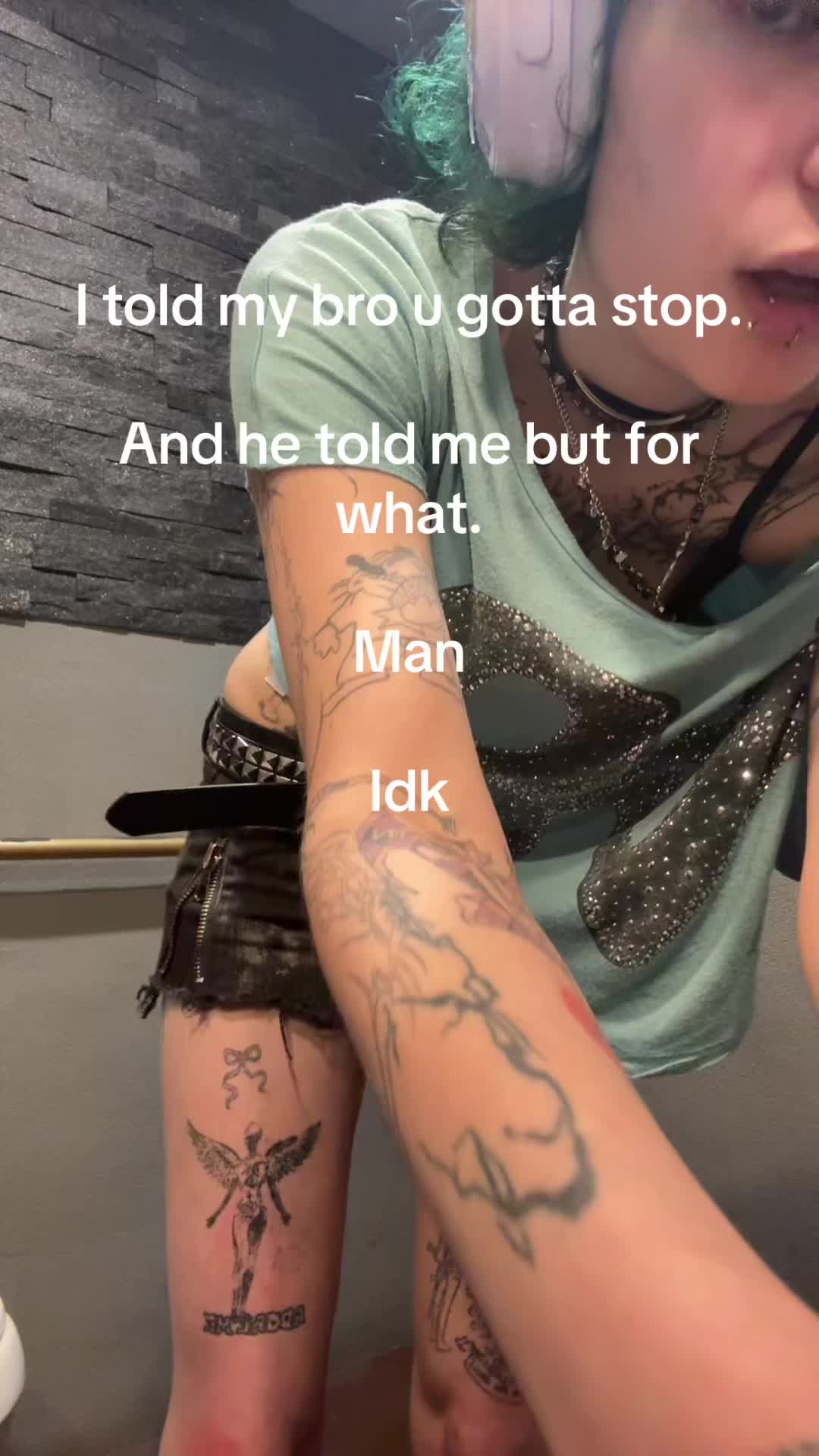 @n0time2flirt