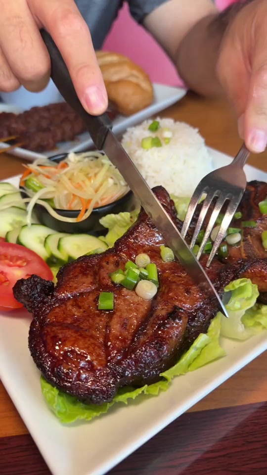 @thehonestfoodist