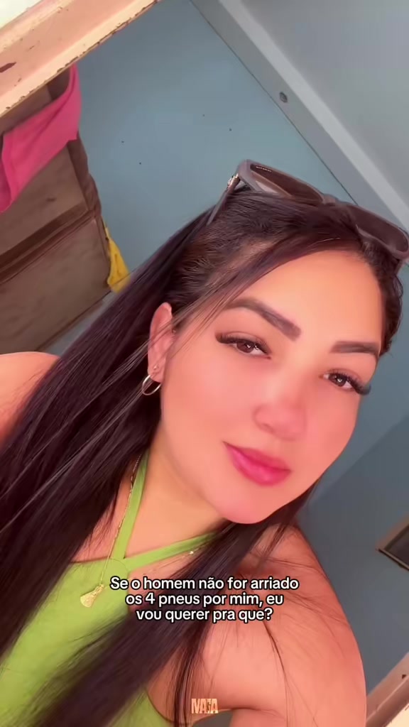 @Heláine