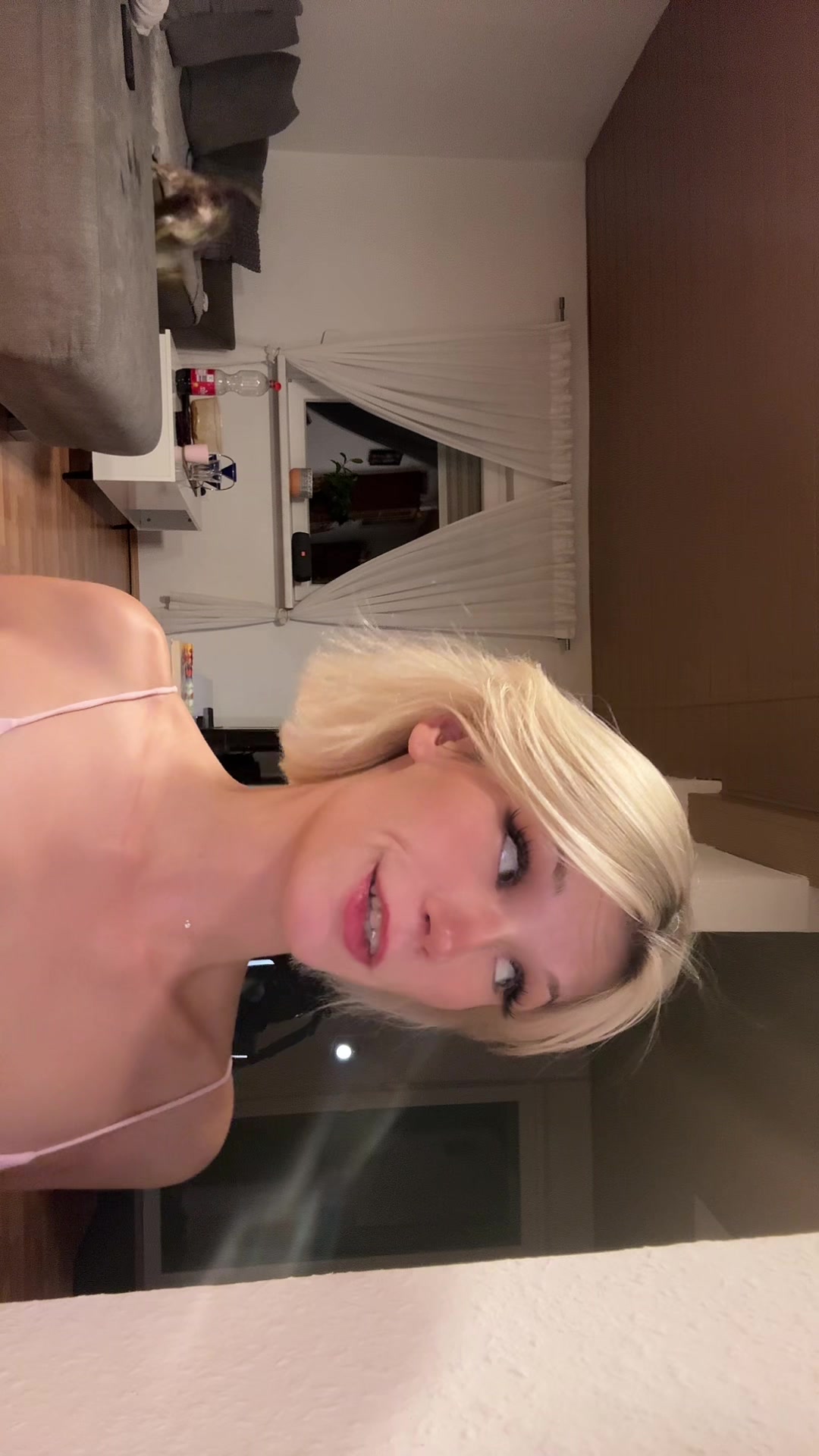 @chanelleunlocked