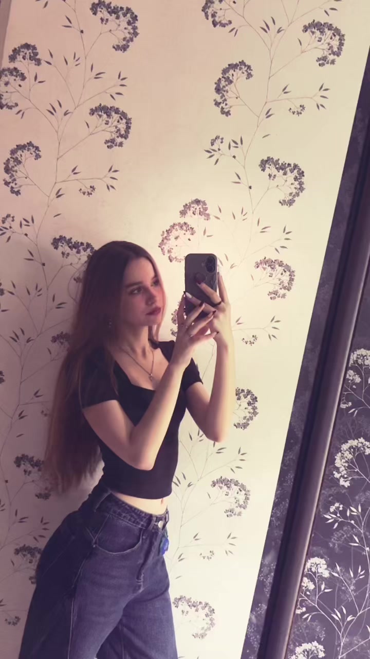 @🫂