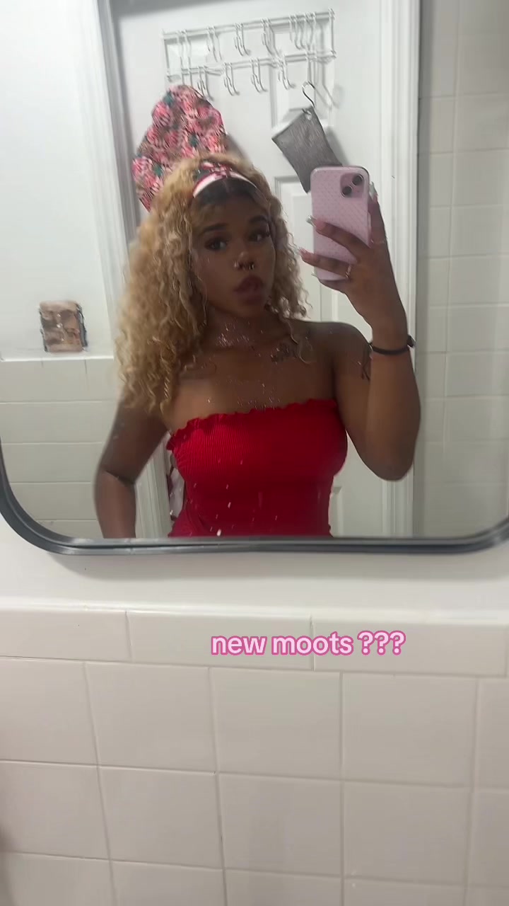 @pinkydinky72
