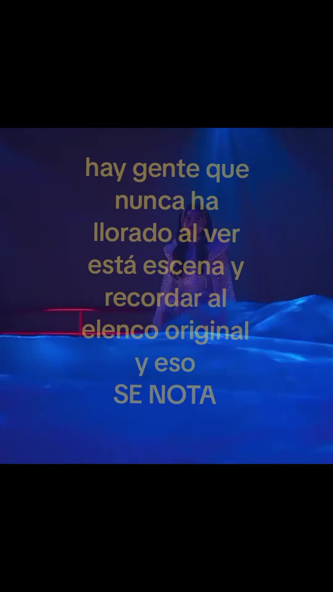 @soy_ luna🍓🌙