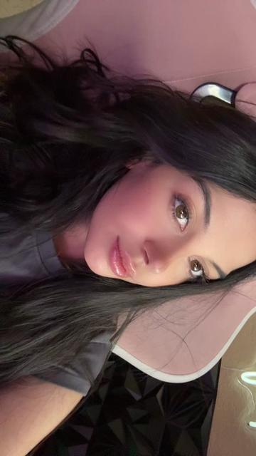 @BabyKaylss