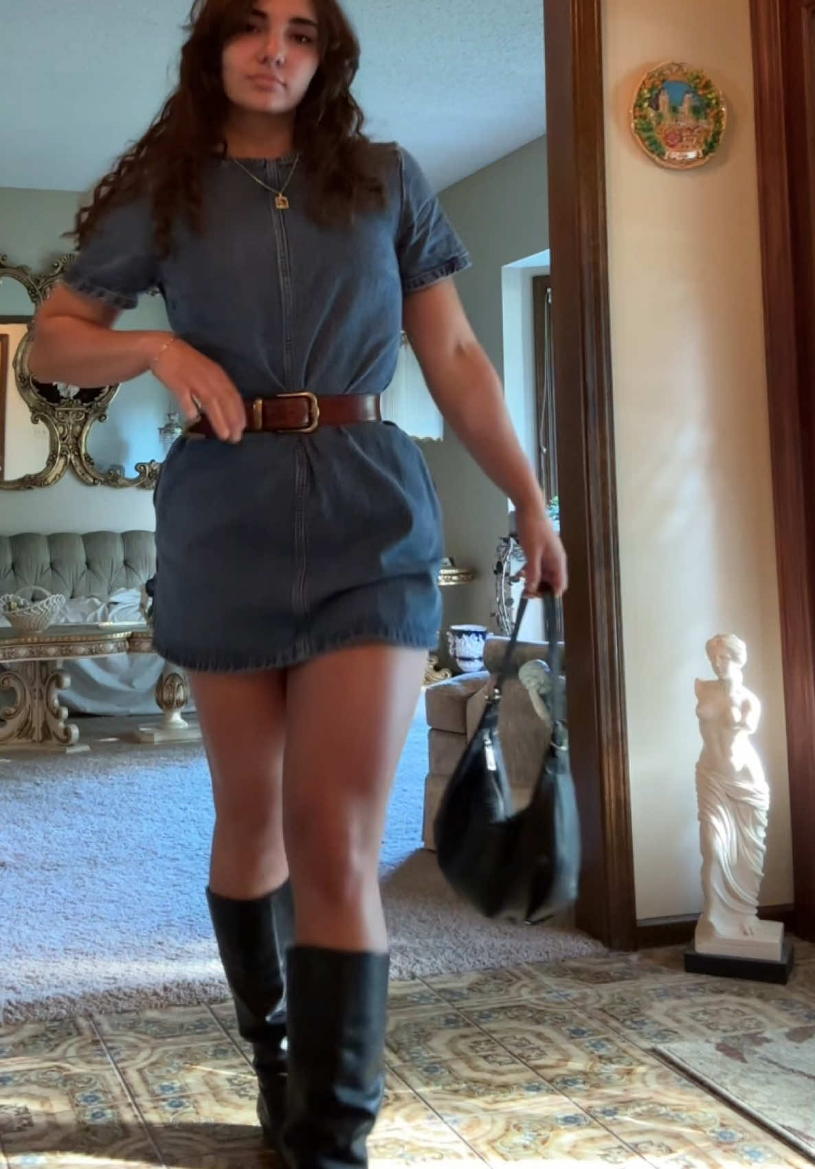 @Eliana