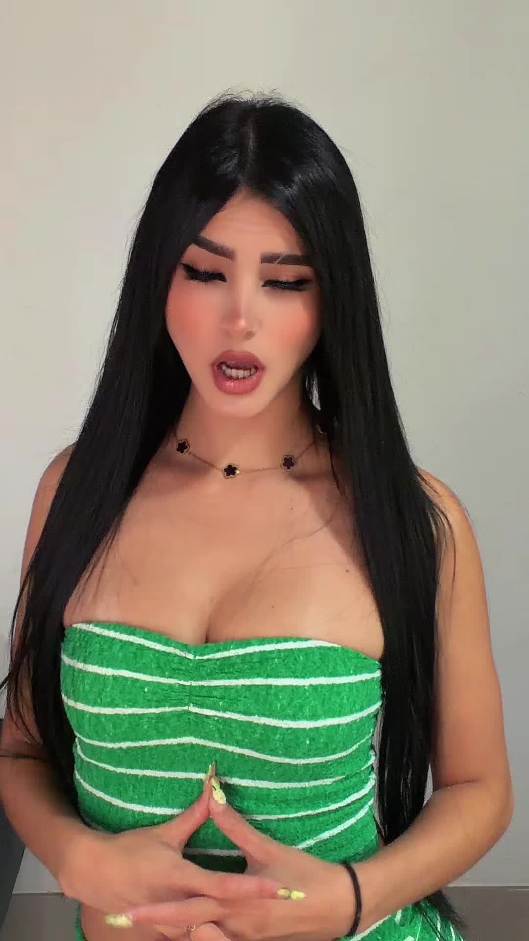 @Laurita_nena25