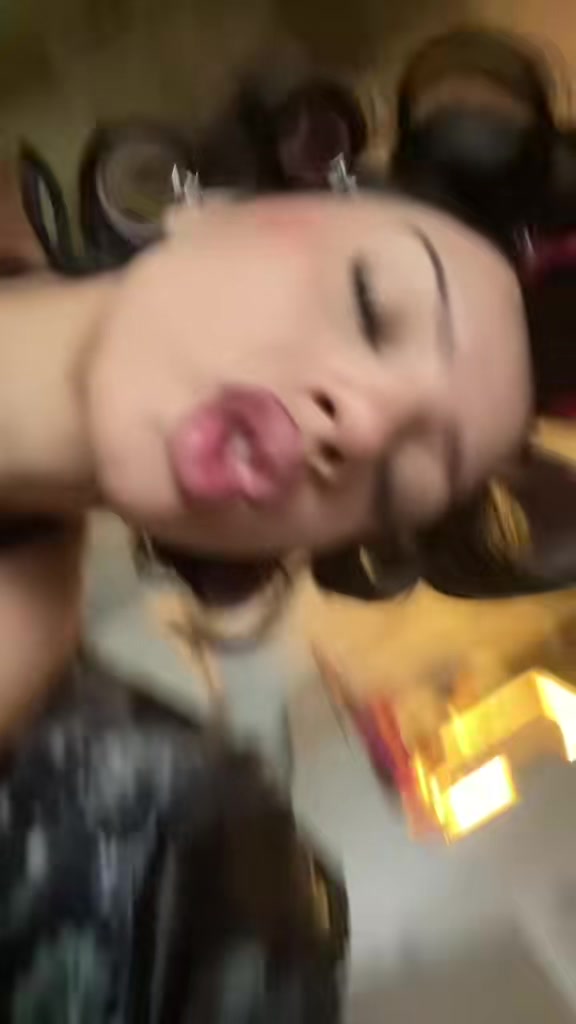 @Sisi