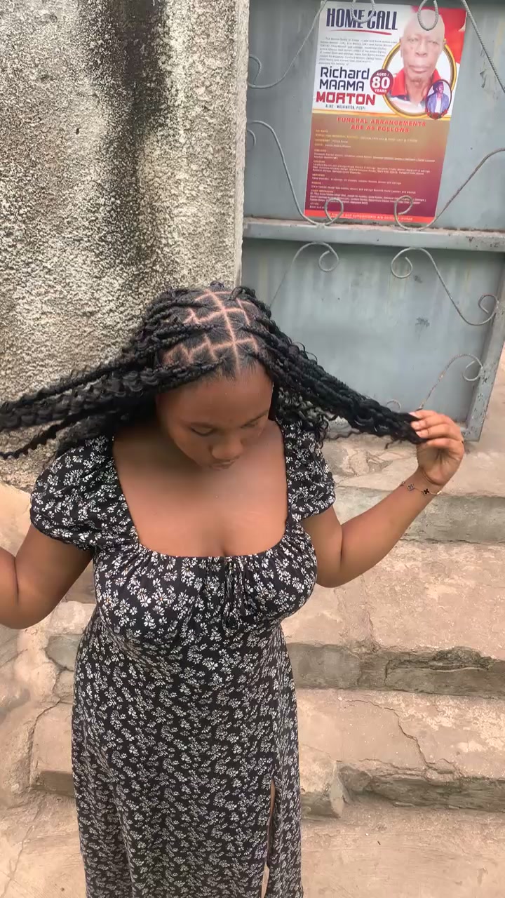 @The Girl 🧒 Who Can