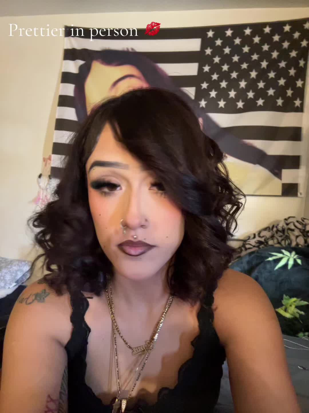@♛