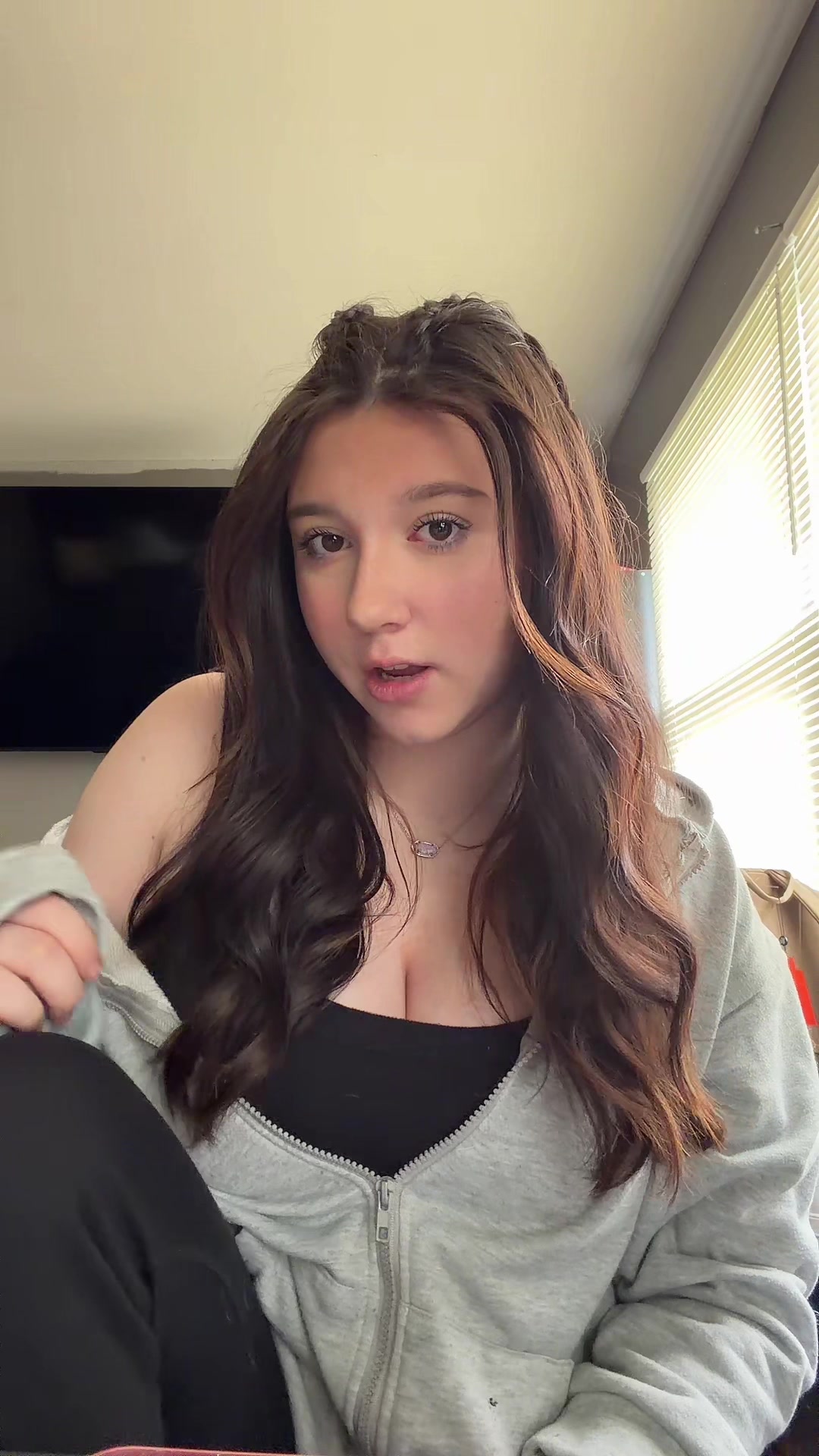 @Laura