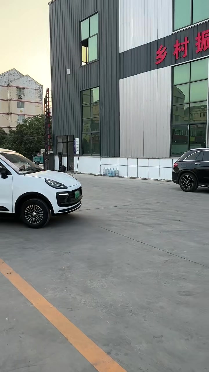 @electricvehicles17