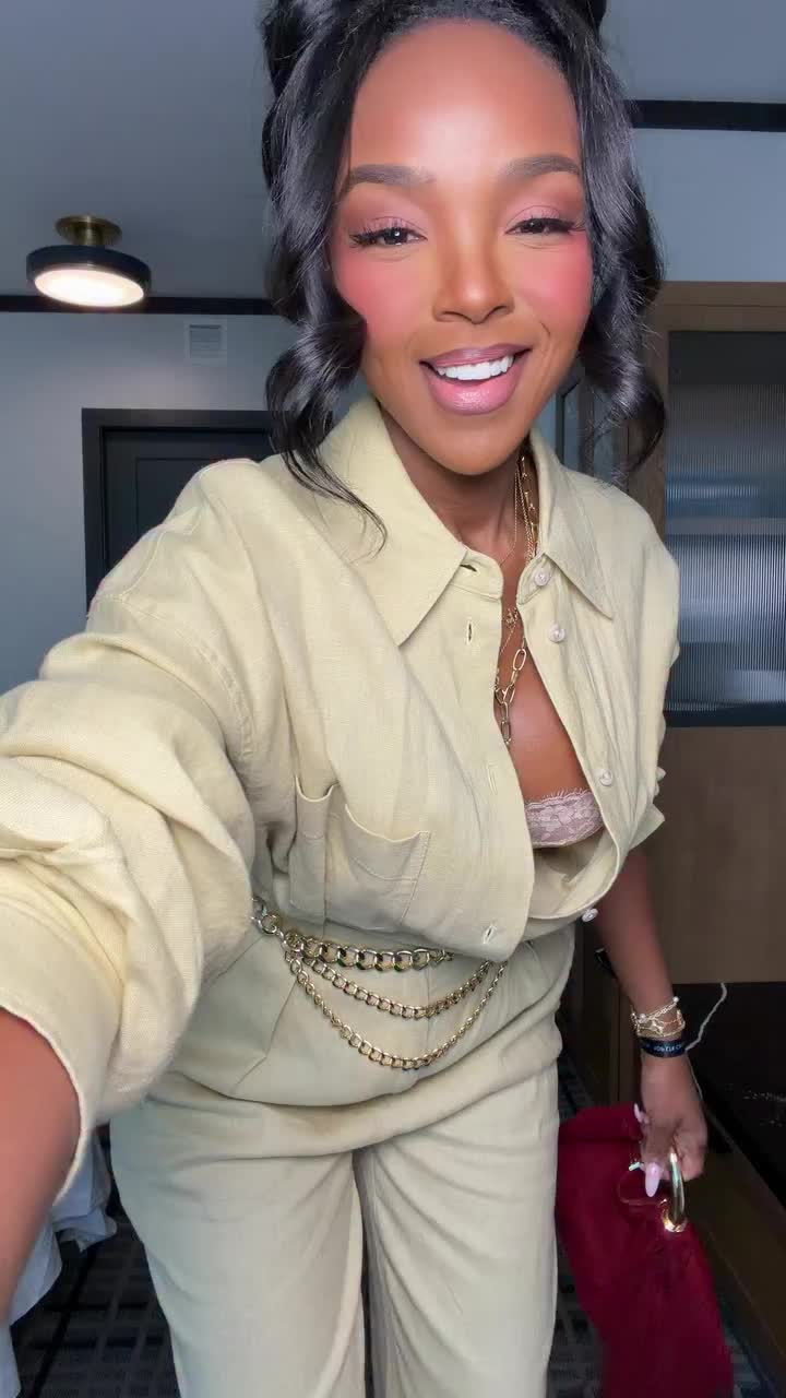 @Kira | Amazon Fashion Finds