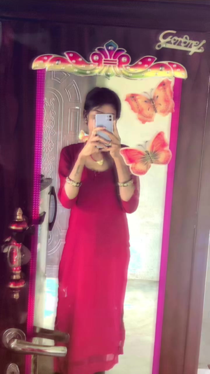 @_Miss_Swarnakar_๐ฆ