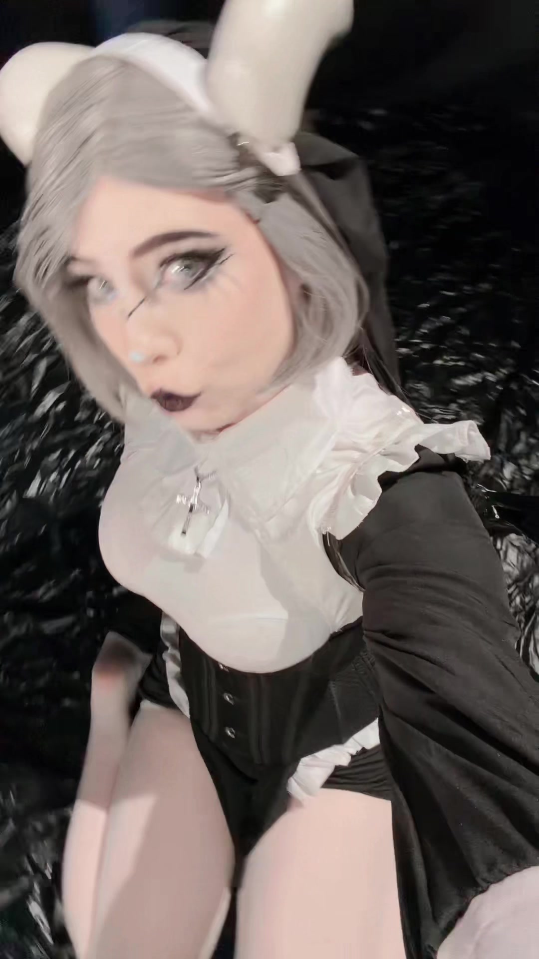 @Mollyredwolf