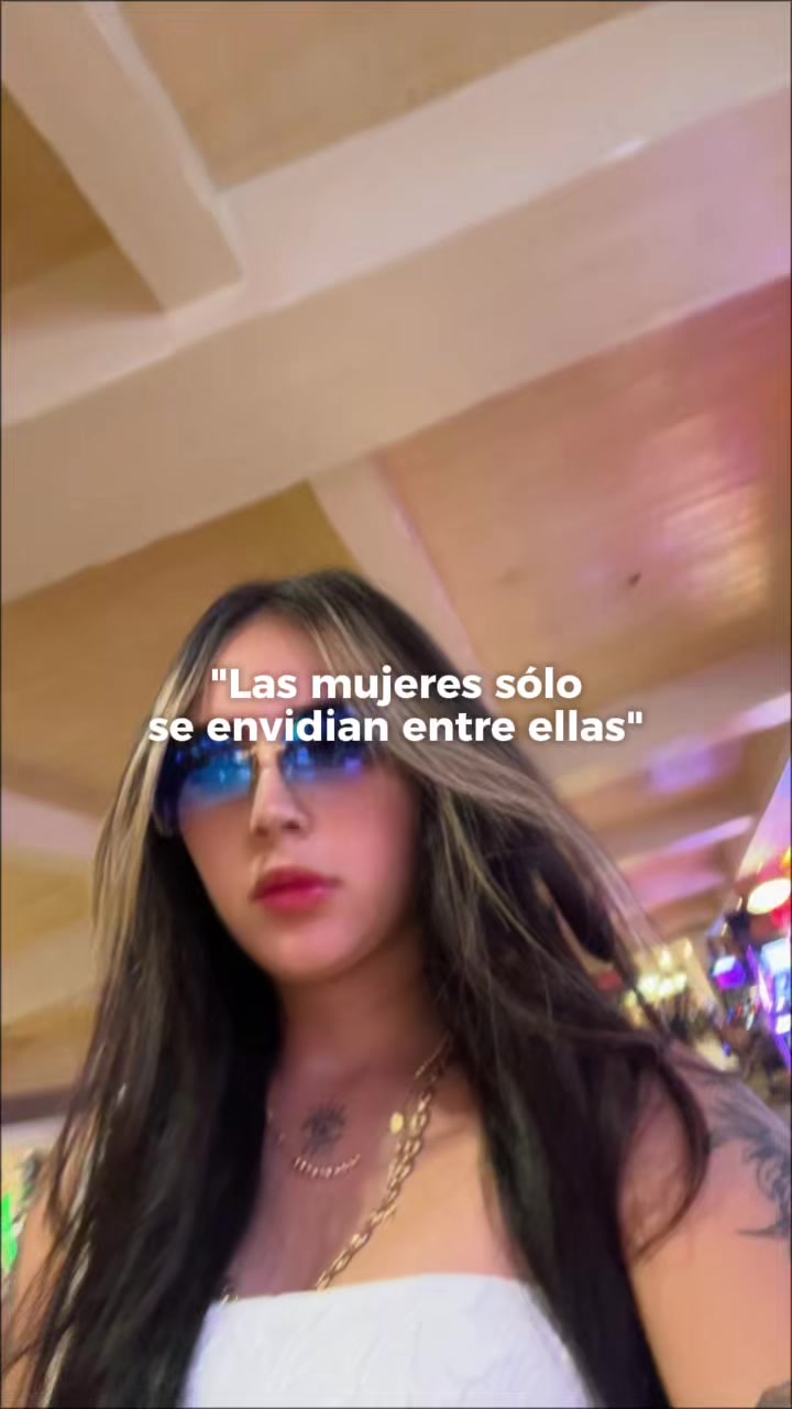 @Genesis Villa699
