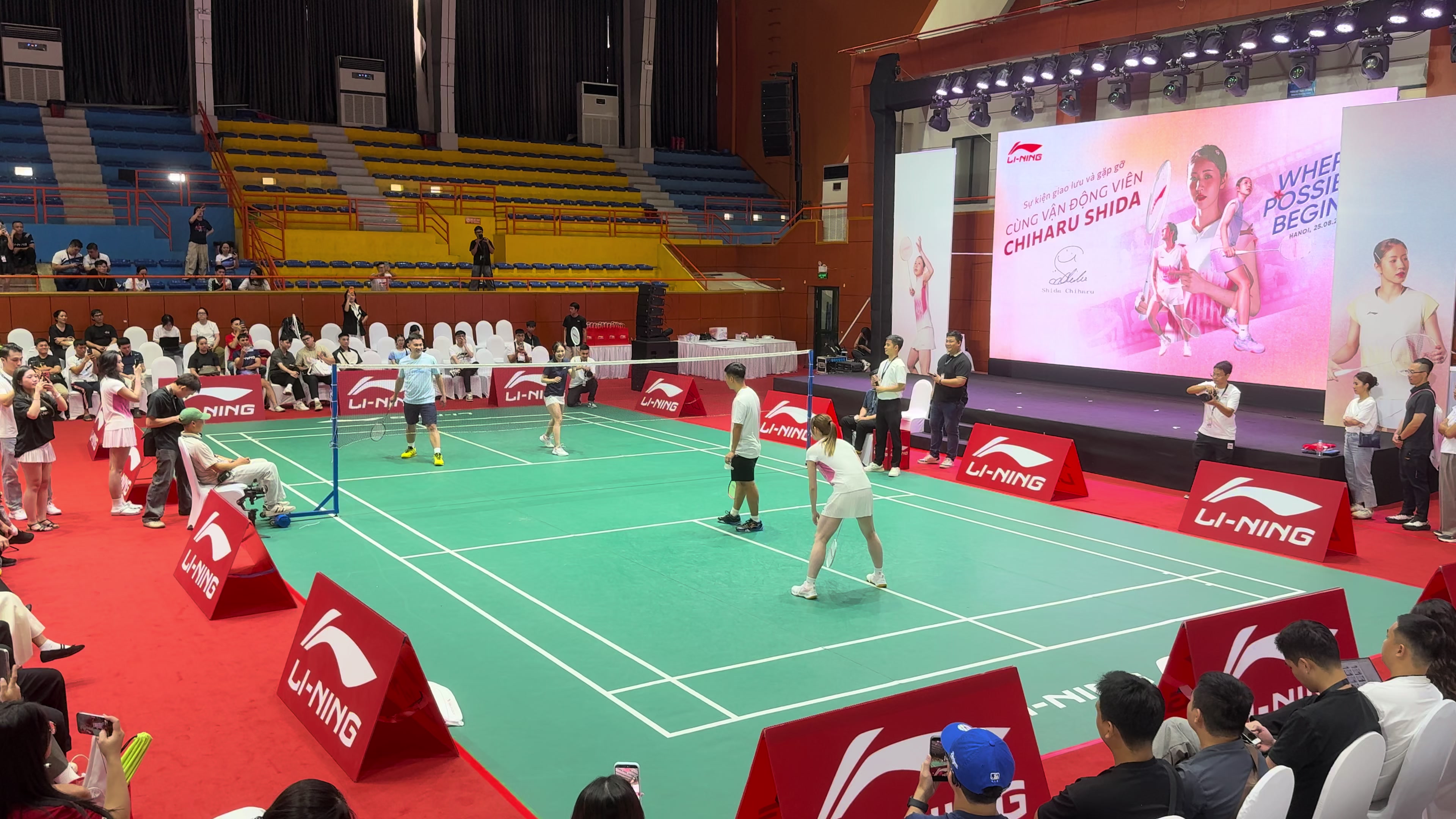 @QVBadminton