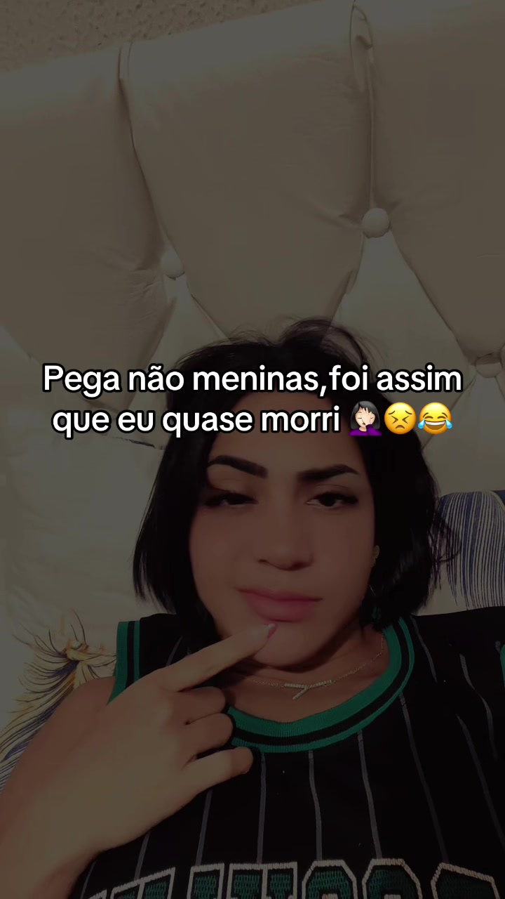 @Yasmin Gomes 🦋