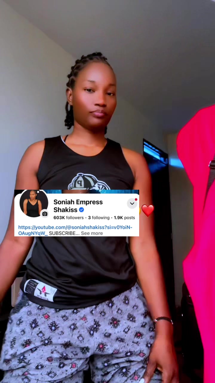 @Soniah_Empress👑