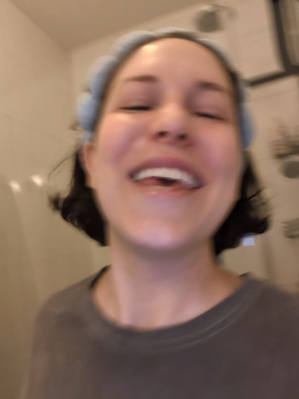 @T