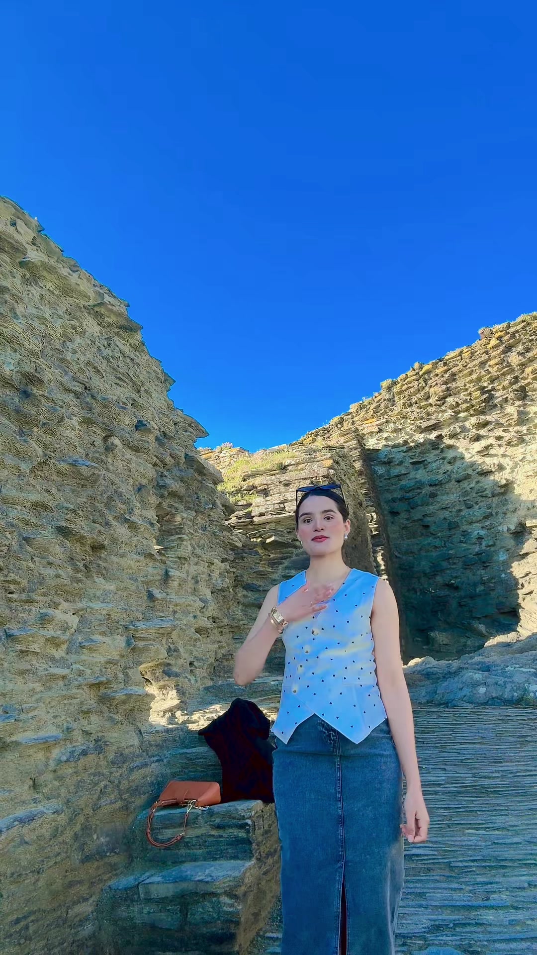 @Rosy🇬🇧🧿