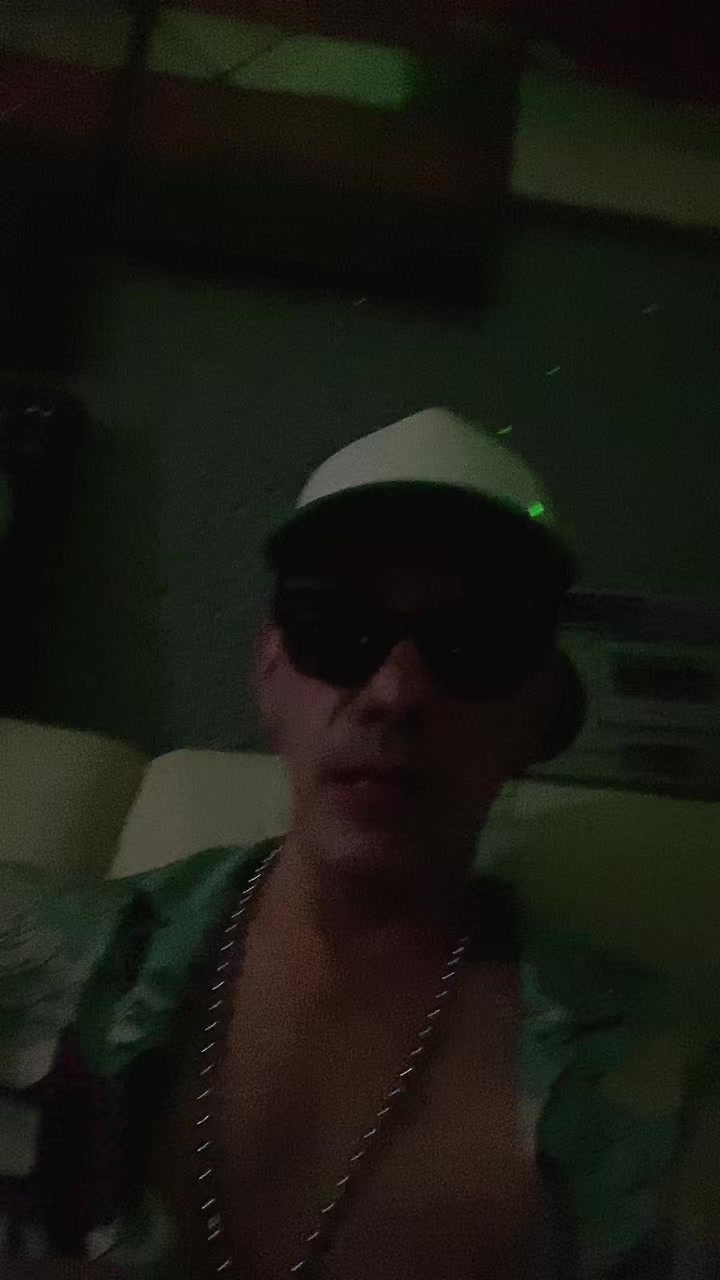 @PLASTIKO