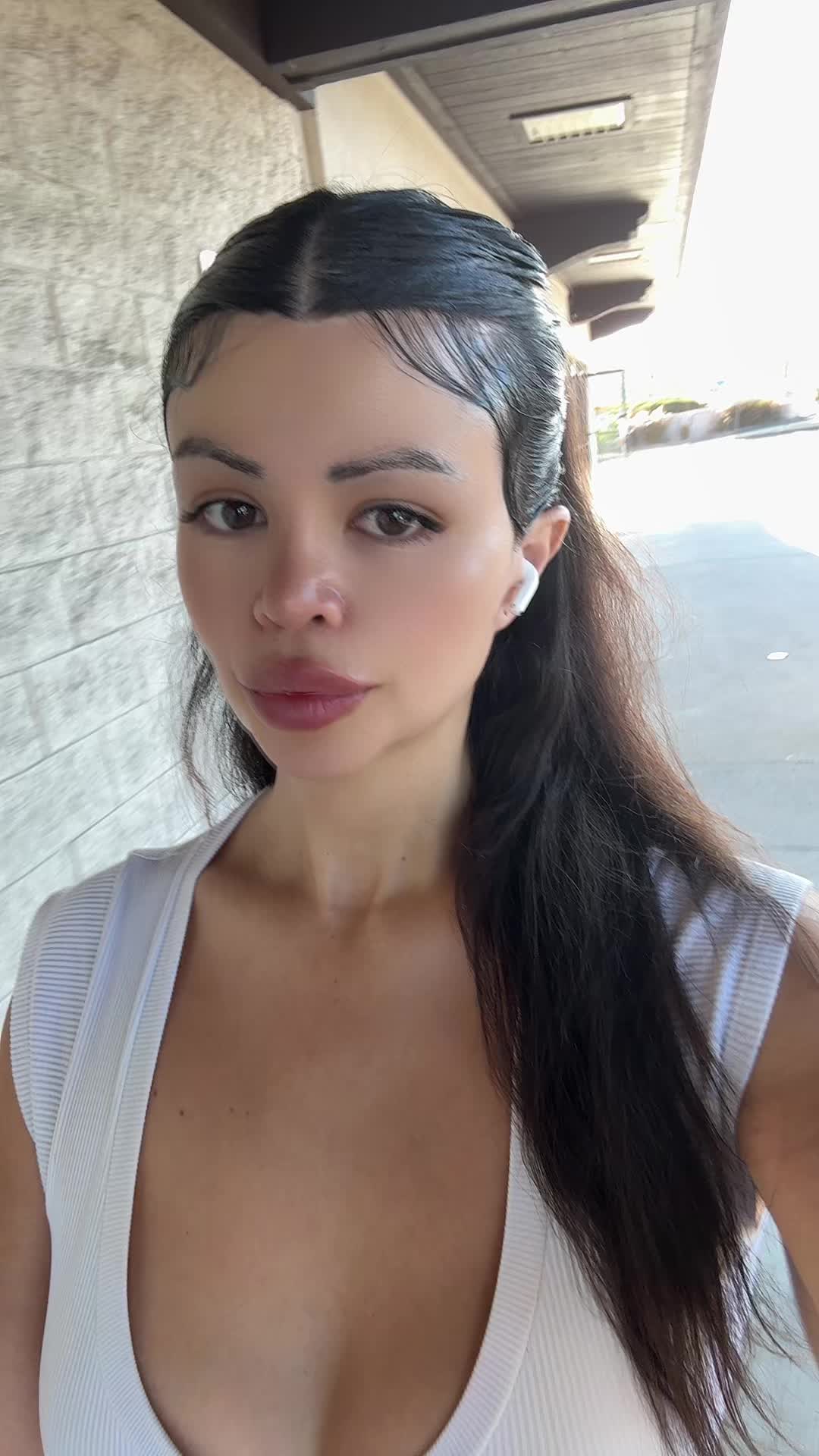 @ilyselenebabi