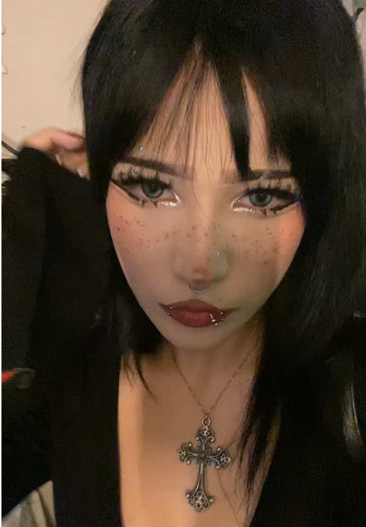 @☥ mikasita ☥