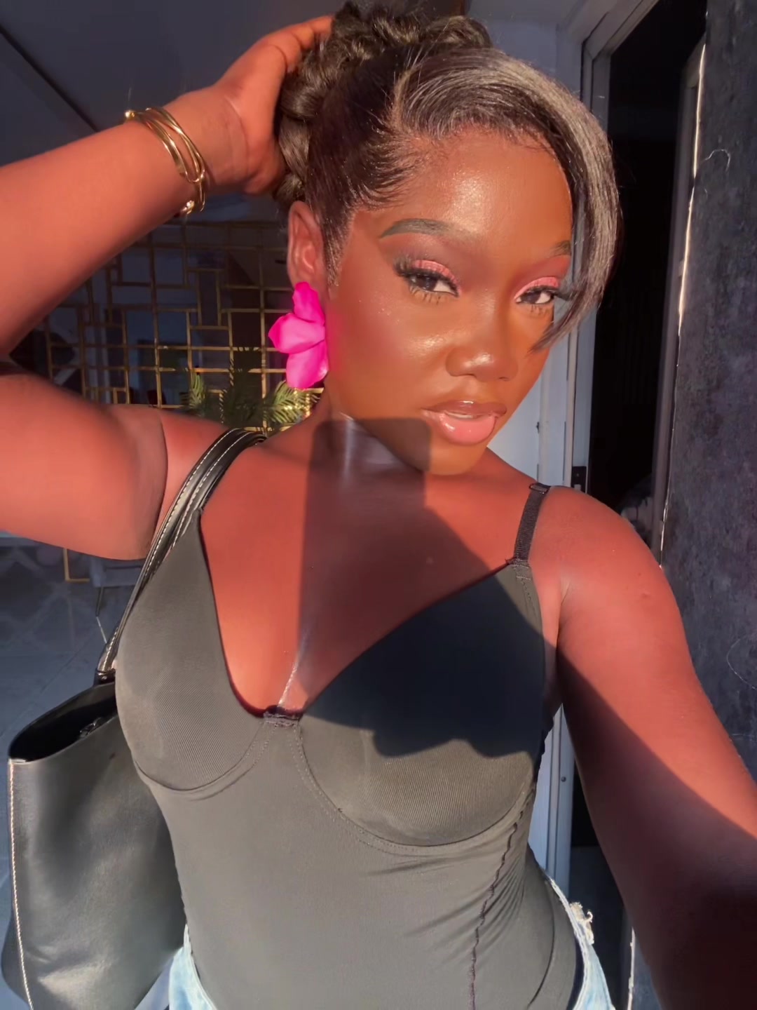 @Oyindamolami 🍯
