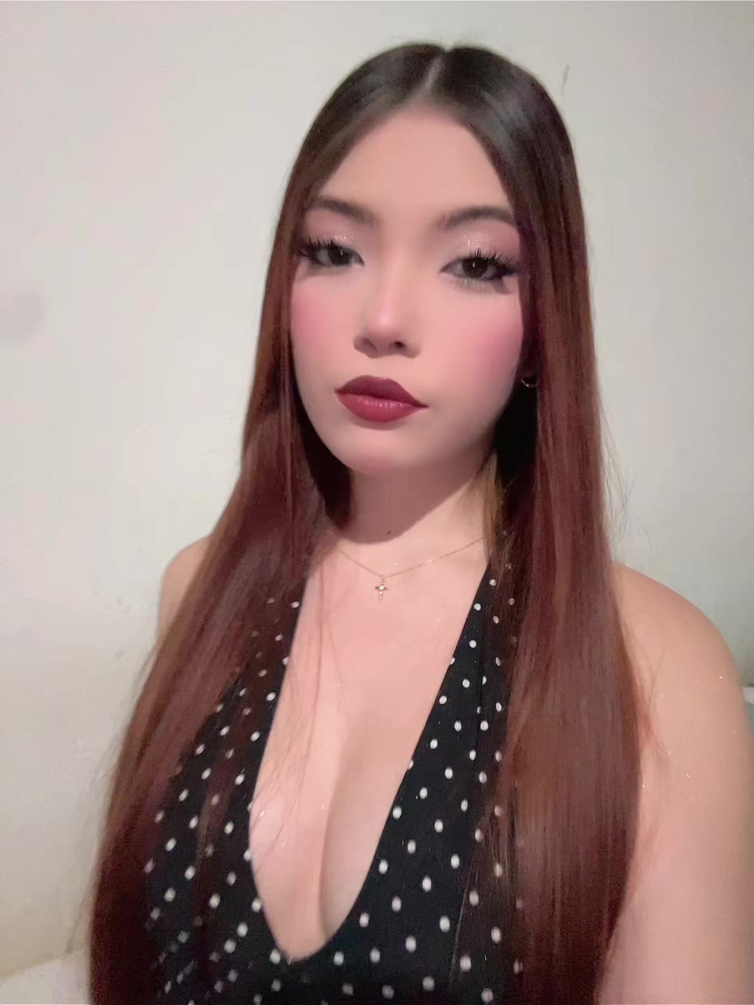 @๐๐ซ๐๐ฅ๐ฅ๐๐ง๐จ๐