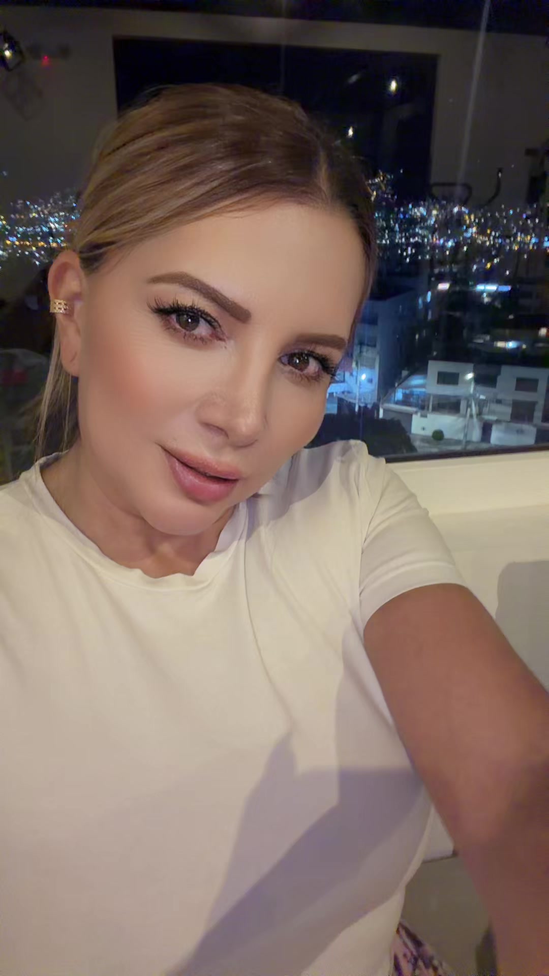 @Anna Karyna