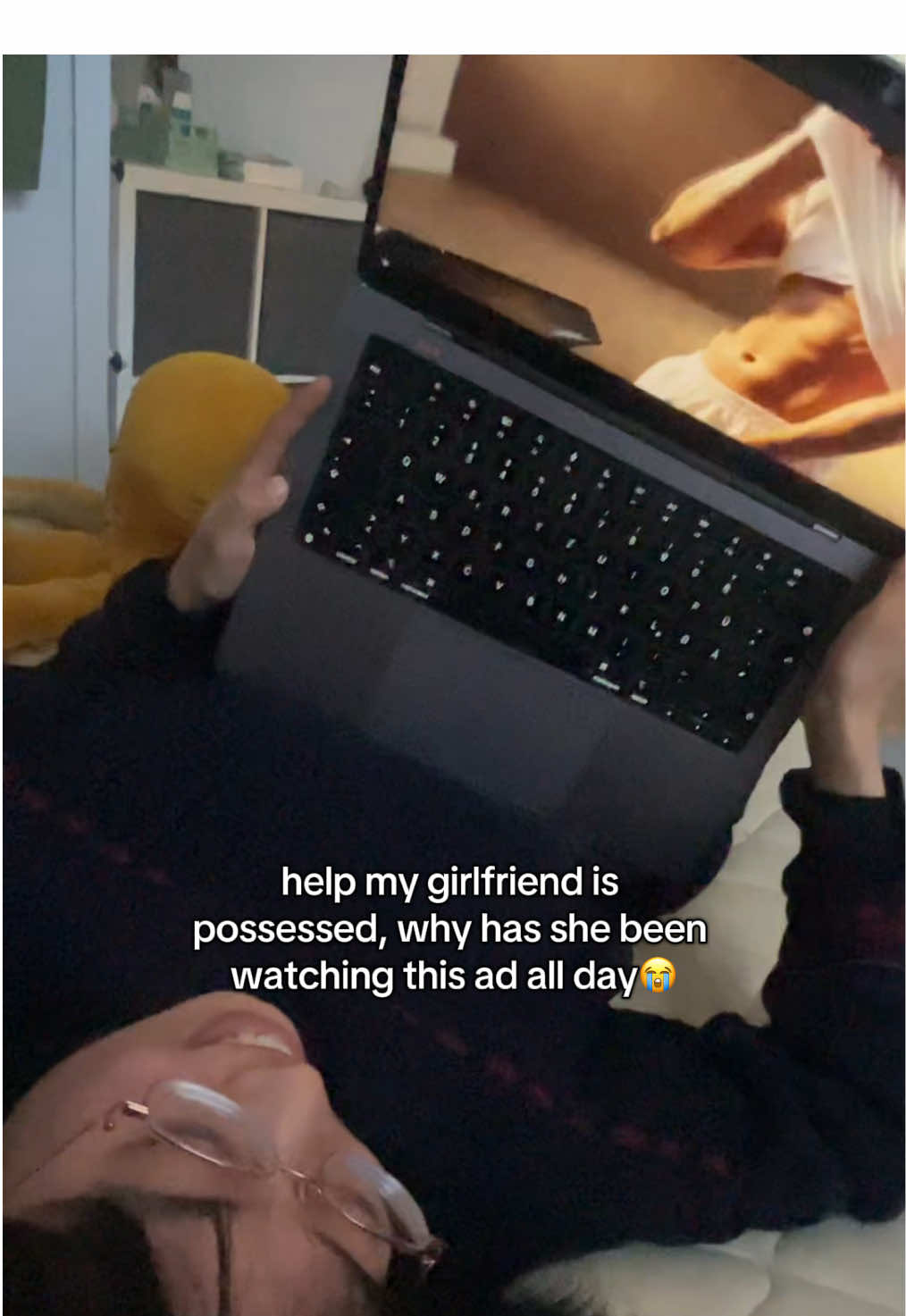 @angie ⋆˙⟡