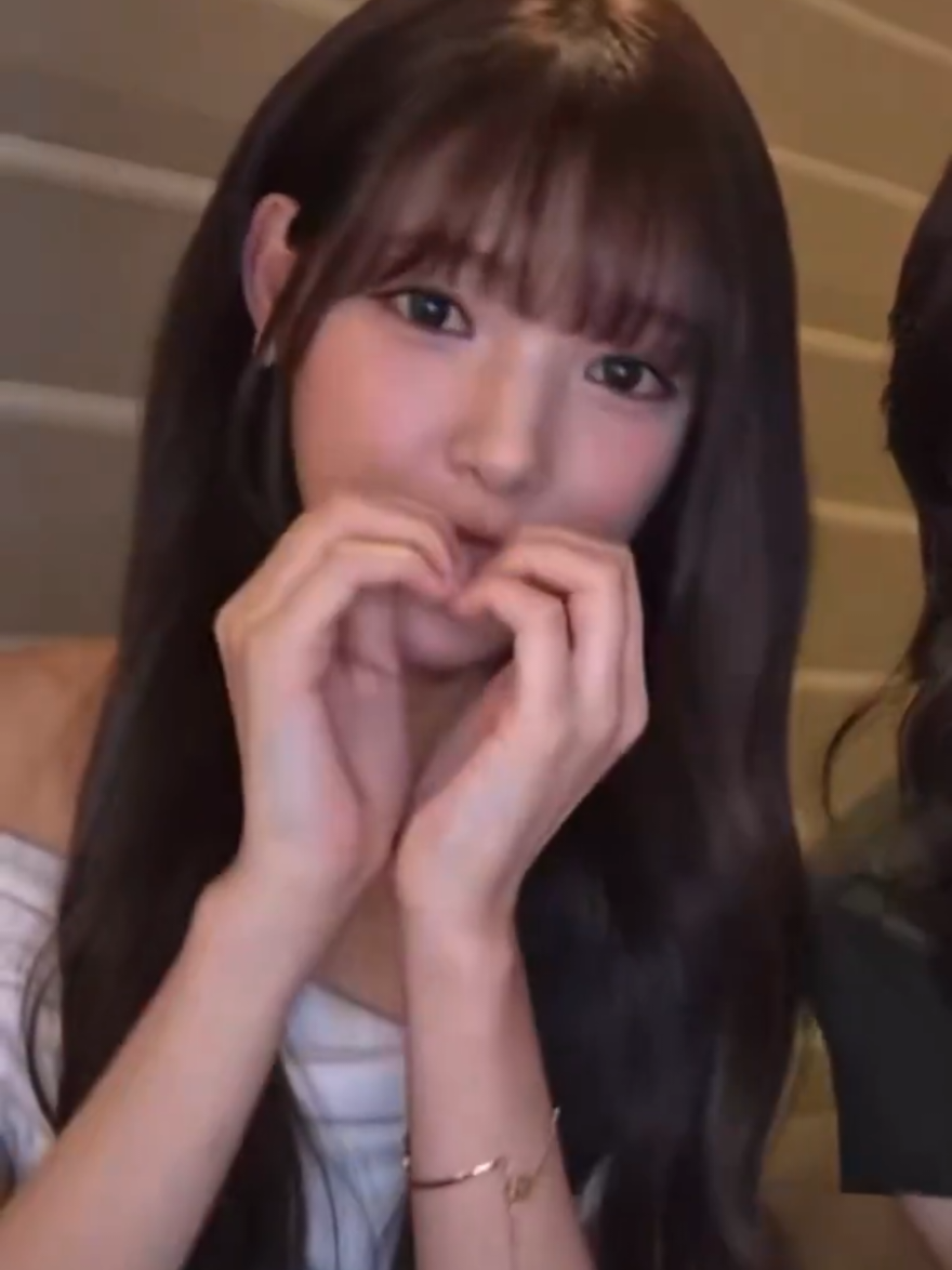 @hyunyanz