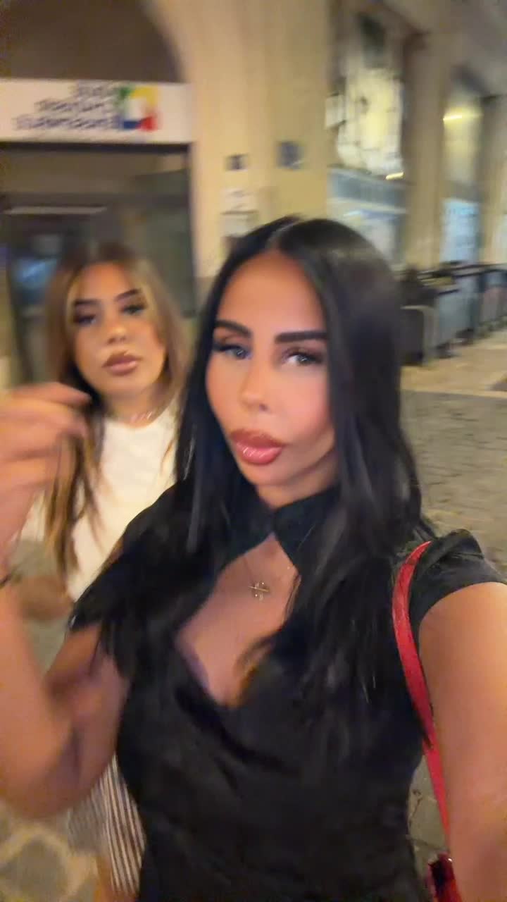 @Bella.dh